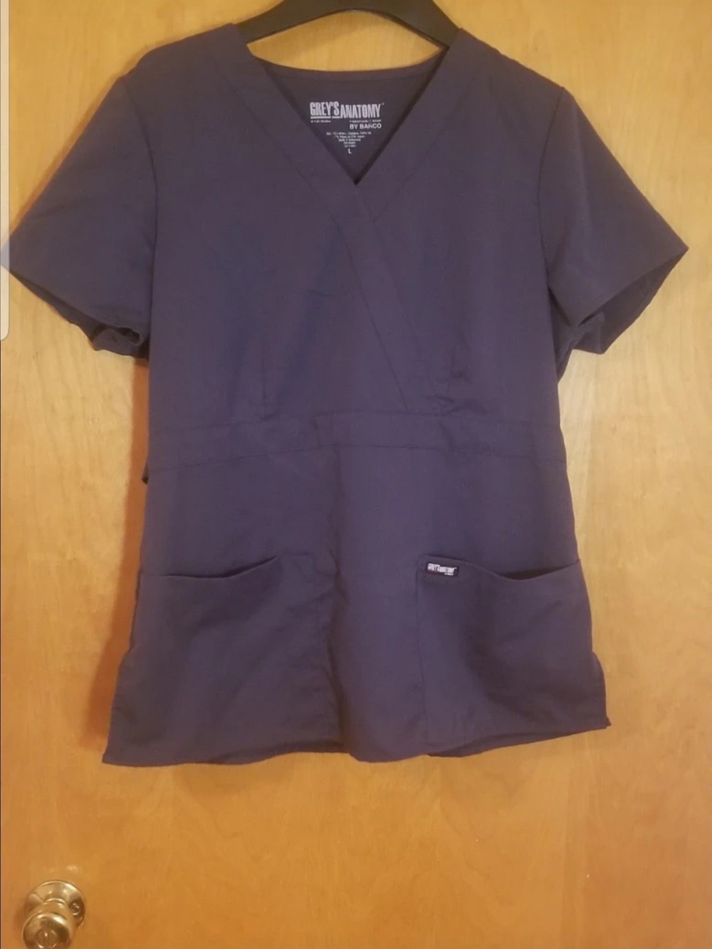 Grey's Anatomy By Barco Charcoal Colored Scrub Top Womens Size Large in Very Goo